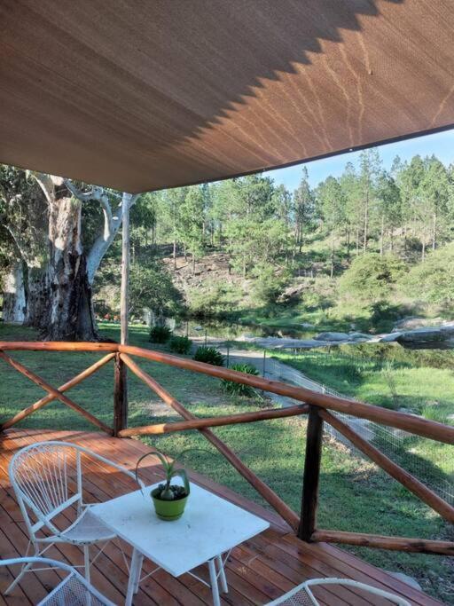 Cabana A Arroyo Cristal Tanti Luaran gambar